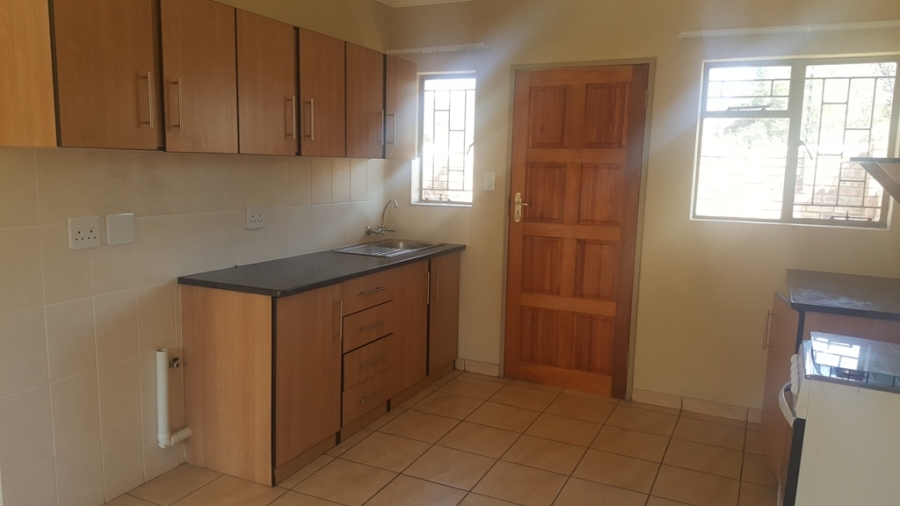 To Let 2 Bedroom Property for Rent in Doringkruin North West